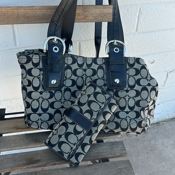 Vintage Coach Purse and Wallet - Picture 2 of 5